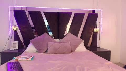 Alehia Cute online show from March 27, 11:59 pm