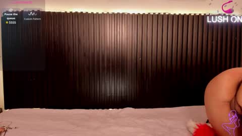 aleja__slav3 online show from January 17, 9:07 pm