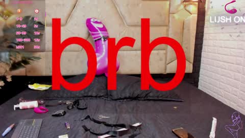 Snapshot of aleja__slav3 chatting on March 31, 9:48 pm aleja__slav3 online show from March 31, 9:48 pm