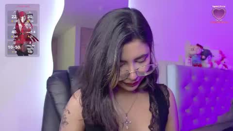 A L E J A  online show from August 1, 1:21 pm