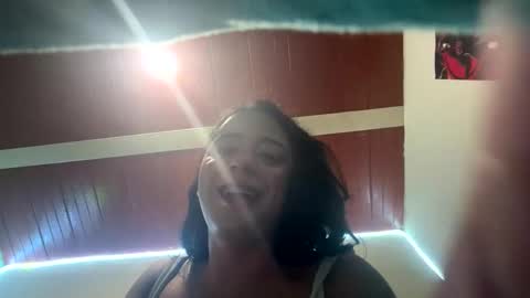 Aleja Hill online show from April 12, 9:31 pm