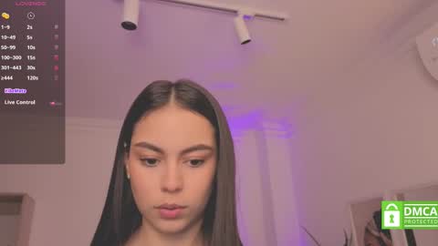 Snapshot of alejaa___ chatting on September 22, 11:34 am Alejandra online show from September 22, 11:34 am