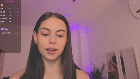 Snapshot of alejaa___ chatting on September 23, 11:24 am Alejandra online show from September 23, 11:24 am