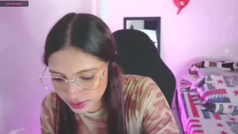Snapshot of alejaharker chatting on February 25, 2:58 am Aleja Harker online show from February 25, 2:58 am