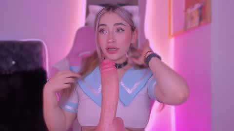   night GTM -5 online show from February 4, 5:13 am