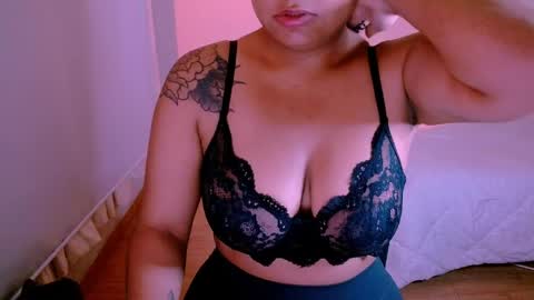 Alejandra  online show from May 12, 11:24 pm