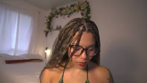 O.F alejandra h1998 stream 300 pm - 1100 pm online show from January 5, 8:10 pm