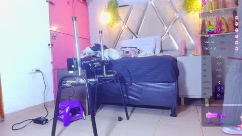 Snapshot of alejandra_martinss chatting on October 25, 2:52 am alejandra martins online show from October 25, 2:52 am