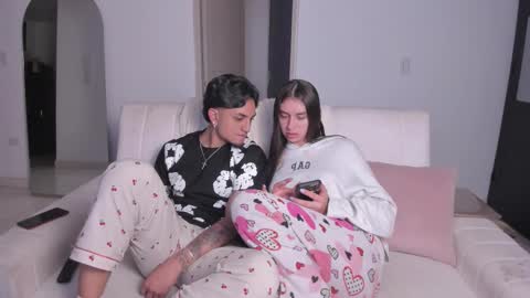 alejandraaa_ online show from February 28, 2:34 am