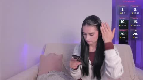 alejandraaa_ online show from March 31, 2:57 am