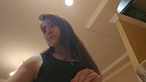 Snapshot of alejandradelaney chatting on December 22, 3:33 pm alejandradelaney online show from December 22, 3:33 pm