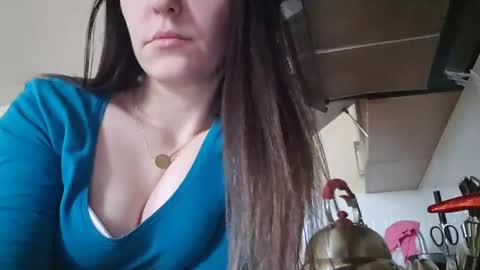 Snapshot of alejandradelaney chatting on February 14, 9:56 am alejandradelaney online show from February 14, 9:56 am