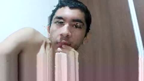 alejandro394314 online show from June 8, 9:26 pm