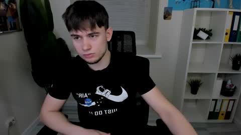 Alejandro online show from April 2, 10:57 am