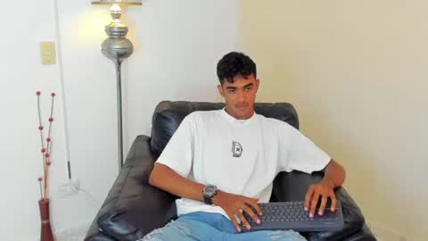 Alejandro williams online show from June 29, 7:47 pm