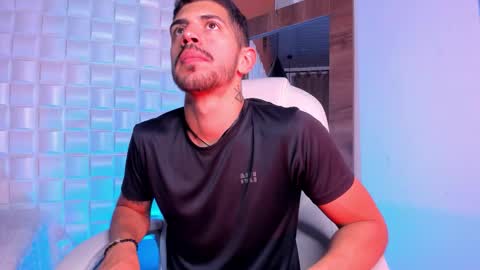 Alejo  online show from December 5, 9:00 pm