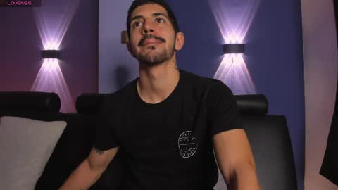 Snapshot of alejandrostorm chatting on May 26, 5:31 pm Alejo online show from May 26, 5:31 pm