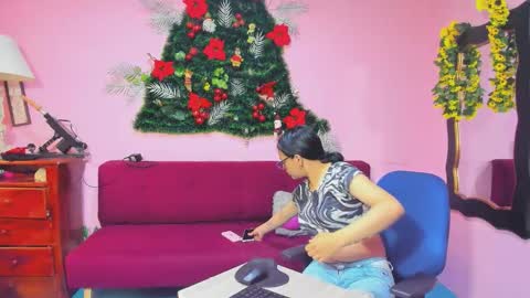 zoe and Kataleya online show from January 19, 12:20 pm