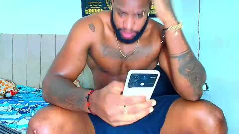 alejo_21cm online show from March 26, 8:14 pm