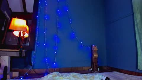 Snapshot of alejo_323__ chatting on January 18, 2:58 am alejo_323__ online show from January 18, 2:58 am