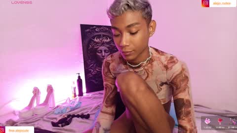 Snapshot of alejo_cute chatting on January 8, 1:11 am alejo_cute online show from January 8, 1:11 am