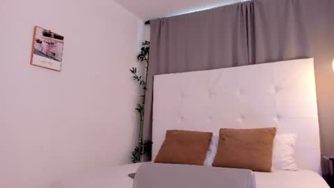 Snapshot of alejo_exotic chatting on June 26, 12:20 pm alejo_exotic online show from June 26, 12:20 pm