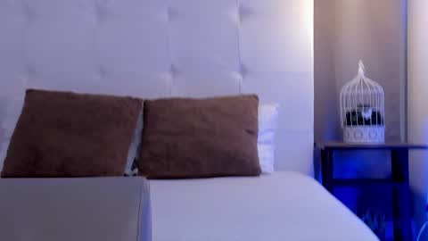 Snapshot of alejo_exotic chatting on July 14, 12:22 pm alejo_exotic online show from July 14, 12:22 pm