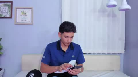 Snapshot of alejo_exotic chatting on July 15, 12:21 pm alejo_exotic online show from July 15, 12:21 pm