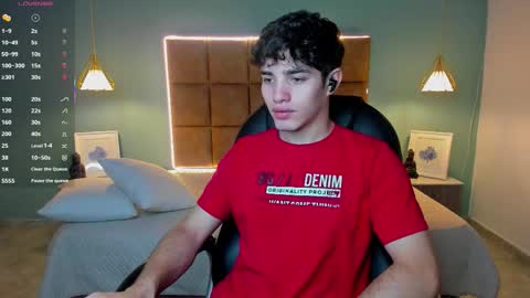 ALejoo Saenz online show from October 3, 12:40 am