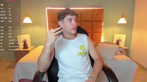 ALejoo Saenz online show from October 23, 2:22 am