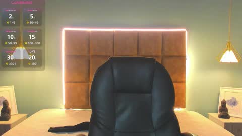 ALejoo Saenz online show from December 1, 3:33 am