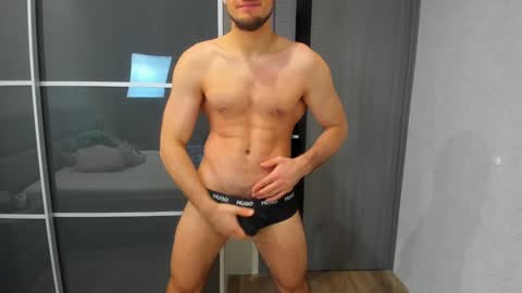 aleks_brown online show from January 31, 12:07 pm