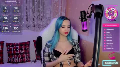 Aleksa Hunt online show from January 3, 11:55 pm