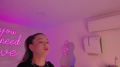 Aleksandra  online show from May 6, 12:43 pm
