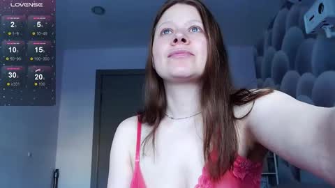 Snapshot of aleksasamui chatting on April 23, 2:02 am Aleksa online show from April 23, 2:02 am