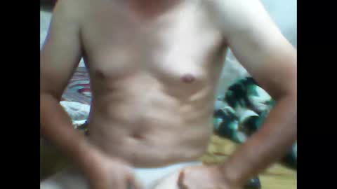 Snapshot of alemaorico chatting on December 23, 2:09 am rico online show from December 23, 2:09 am