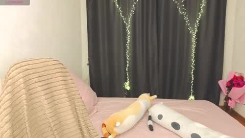 Snapshot of alena_hot_sex chatting on February 27, 2:43 pm Alena online show from February 27, 2:43 pm
