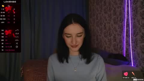 Snapshot of alena_navi chatting on January 19, 2:38 pm Alena online show from January 19, 2:38 pm