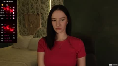 Snapshot of alena_navi chatting on March 4, 6:50 pm Alena online show from March 4, 6:50 pm