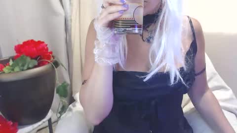 Luly online show from October 2, 12:50 am