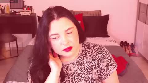 Alenni online show from May 11, 3:01 am