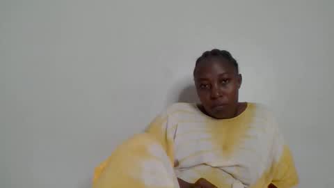 Noreen Kennth and Emilly online show from January 7, 6:21 pm