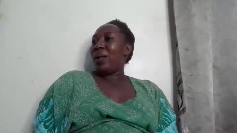 Noreen Kennth and Emilly online show from May 3, 5:41 pm