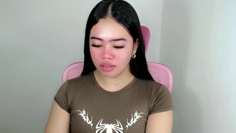 alesha_vibe_me online show from May 19, 1:33 am