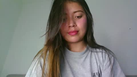 QUEEN OFF MILk  IM BACK  15 NOV online show from October 5, 4:27 pm