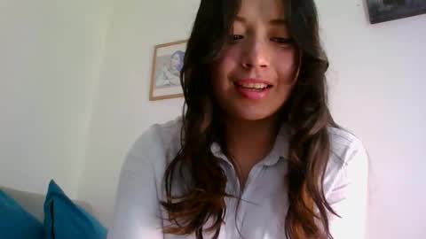 QUEEN OFF MILk  IM BACK  15 NOV online show from May 11, 9:01 pm