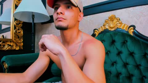 Alessandro King online show from January 12, 5:44 pm