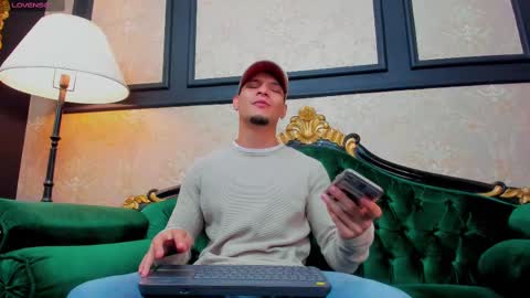 Alessandro King online show from March 12, 11:42 am