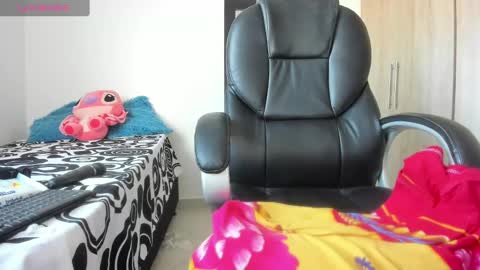 Alessa Weet online show from January 12, 9:19 pm