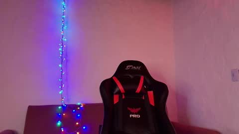 Snapshot of alessafrost_ chatting on February 12, 4:24 pm Onlyfans Babykarma6 online show from February 12, 4:24 pm